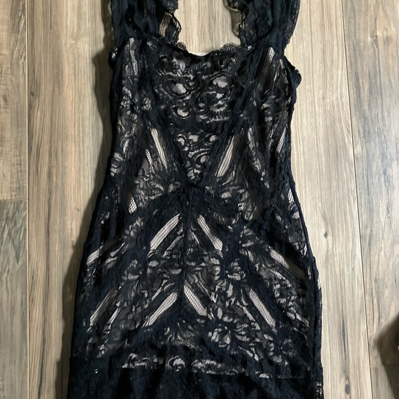 ASO Elena Gilbert Nicole Miller Dress - Picture 2 of 8